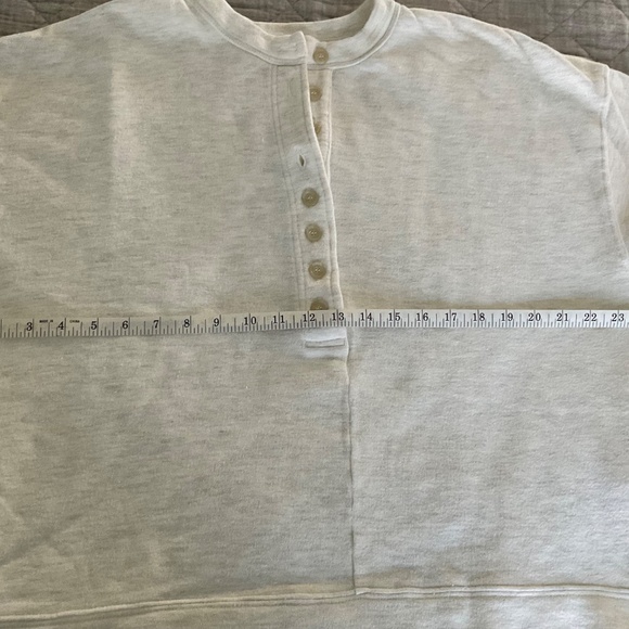 Citizens of Humanity Cora Henley - Picture 9 of 10